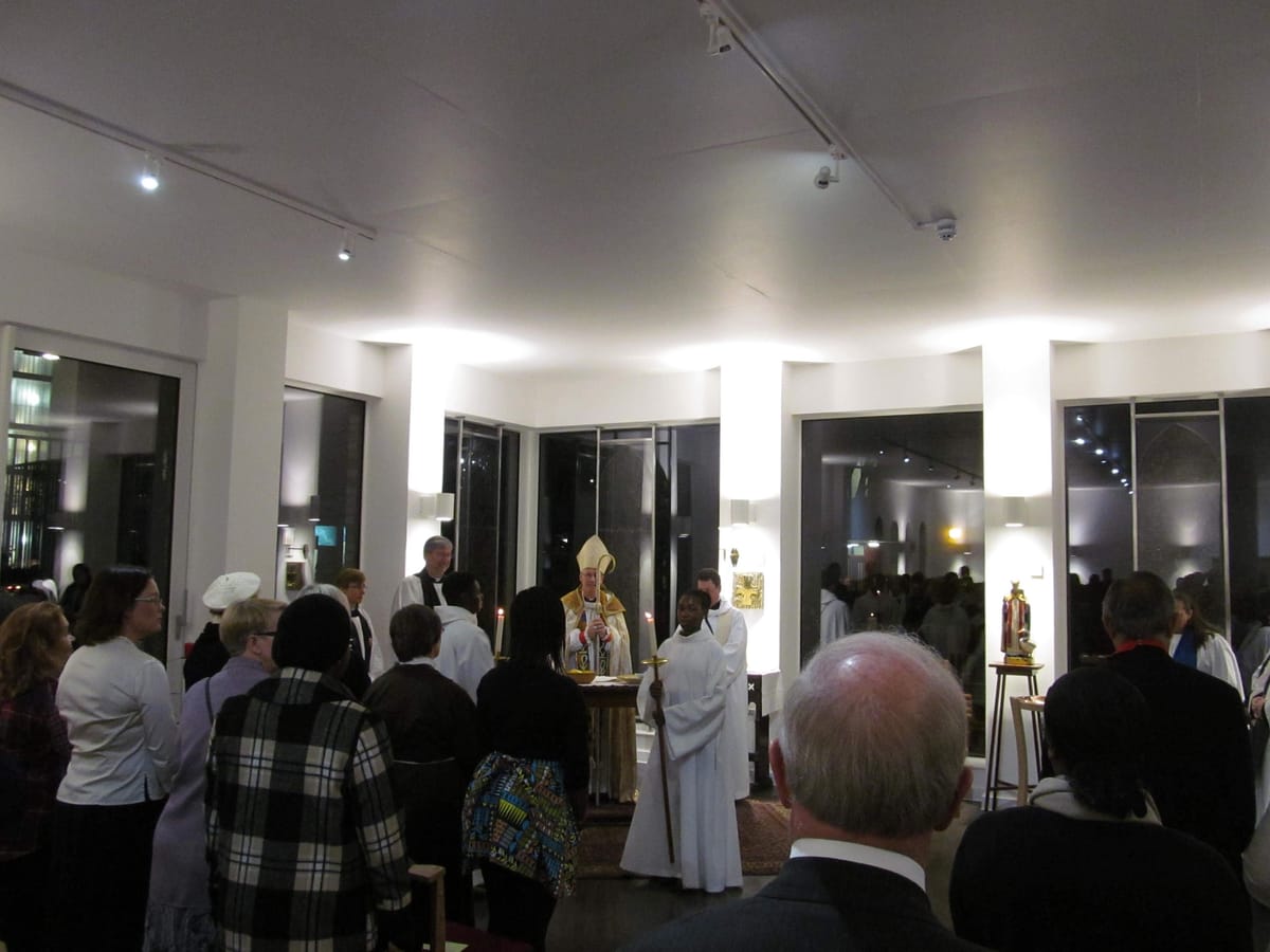 New St Hugh’s church dedicated by Bishop of Southwark