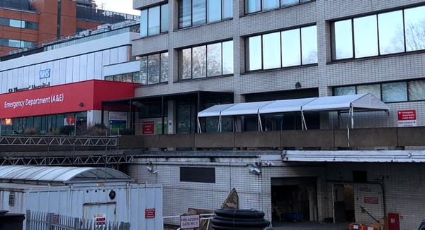 St Thomas' Hospital puts up tent for patients to queue for A&E