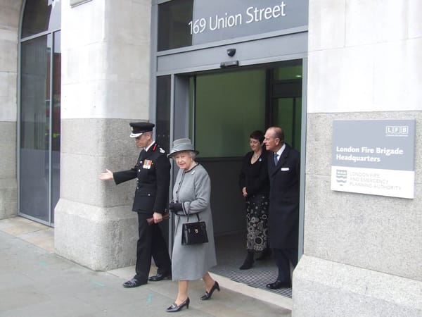 Queen and Duke visit Union Street