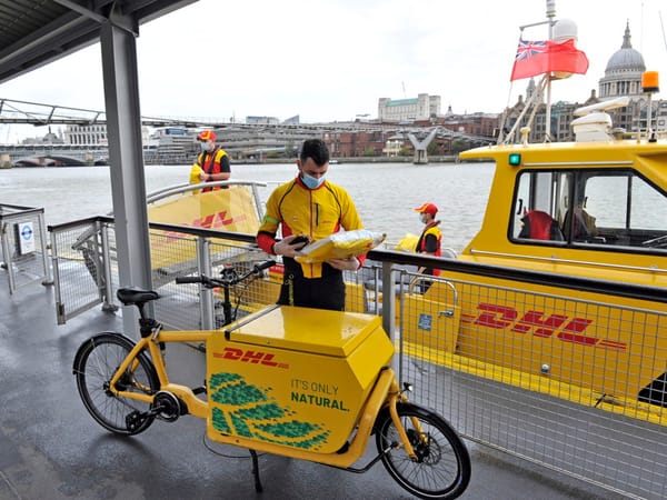 DHL launches daily parcel delivery service by boat to Bankside