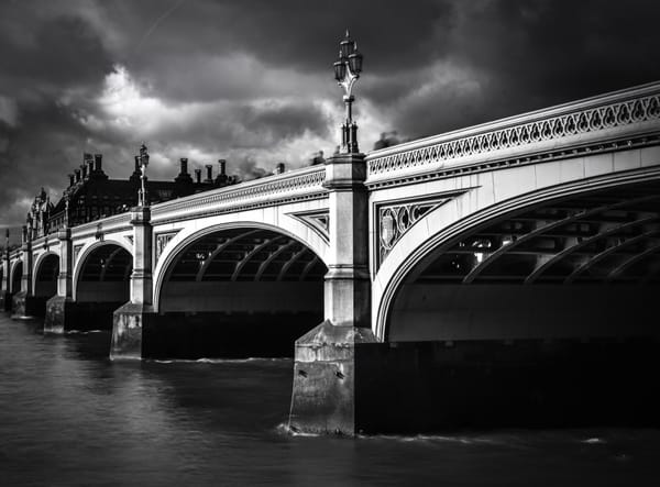 Westminster, Lambeth & Vauxhall bridges could need £130m repairs