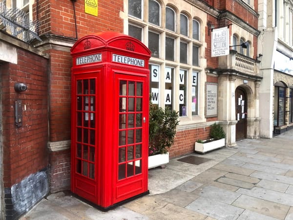 Coffee and ice cream to be sold from Waterloo phone box